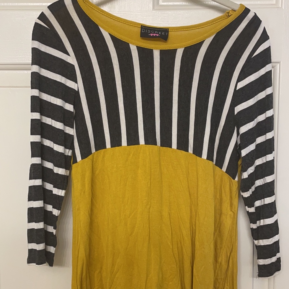 3/4 length sleeve top
